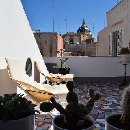 Loft 'Le Vie Del Centro' Hotel Marsala Bagian luar foto